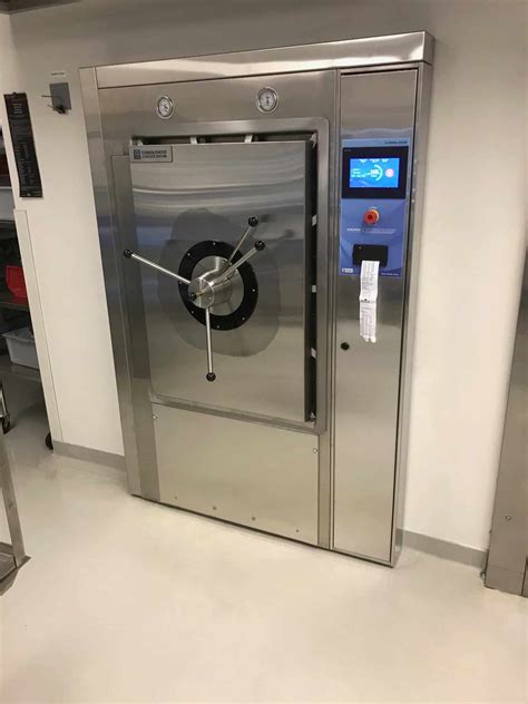 double door autoclave cleaning room